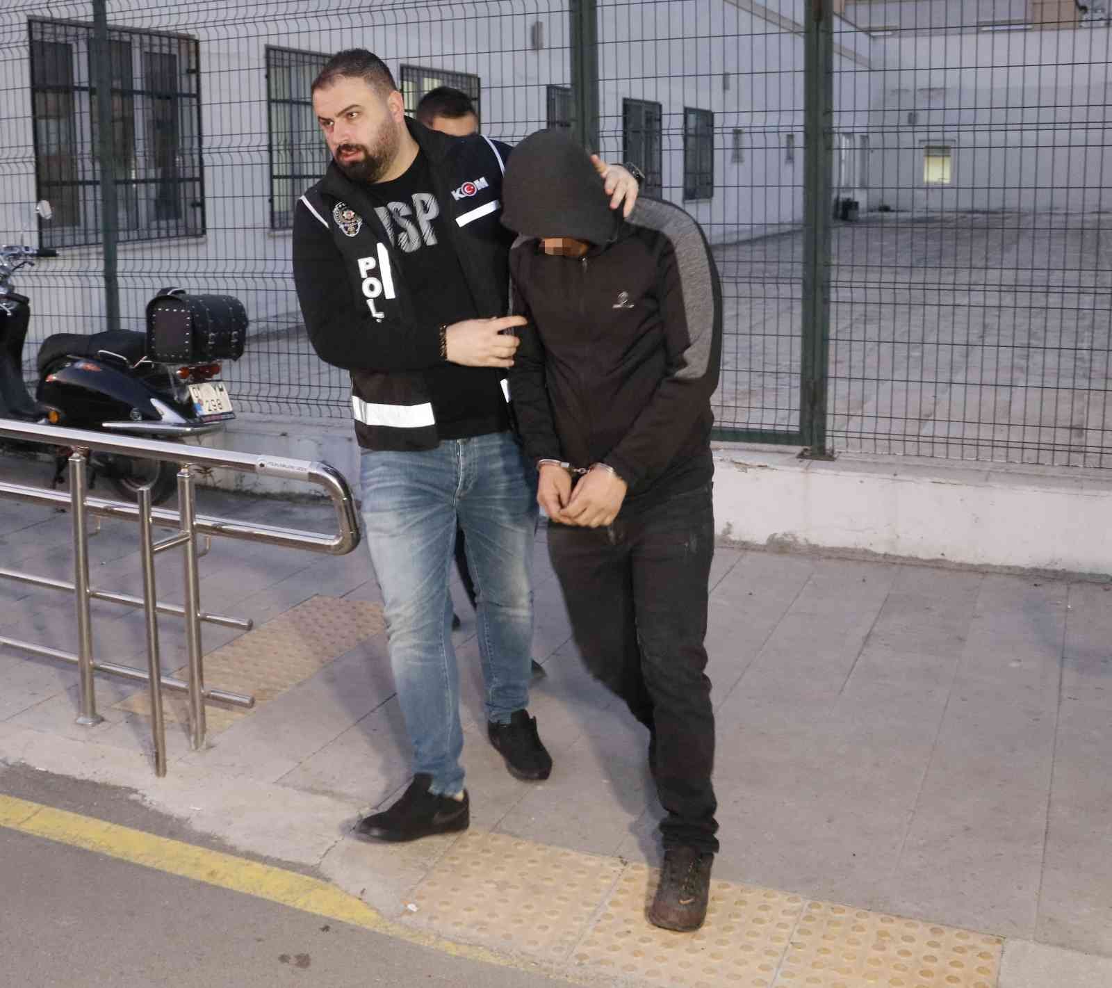 Adana’da silah kaçakçılarına operasyon #adana