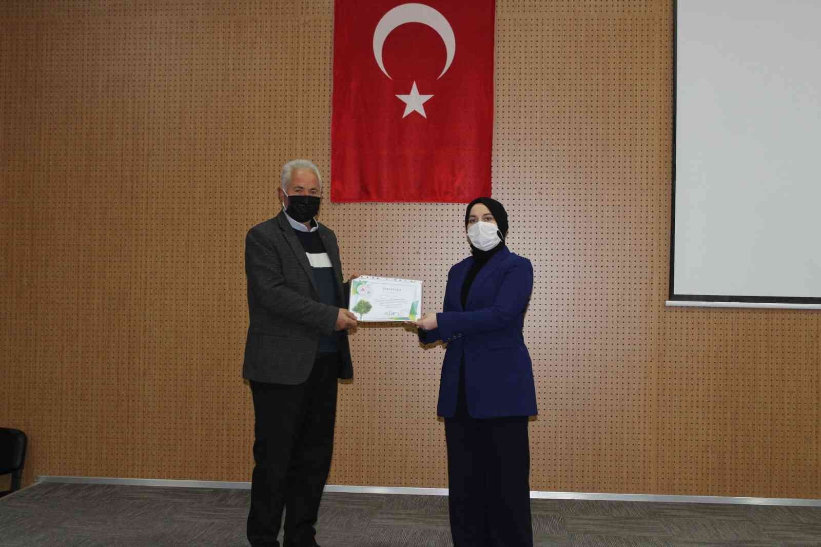 Hisarcık’ta Muhtarlara Fidan Dikim Sertifikası #kutahya