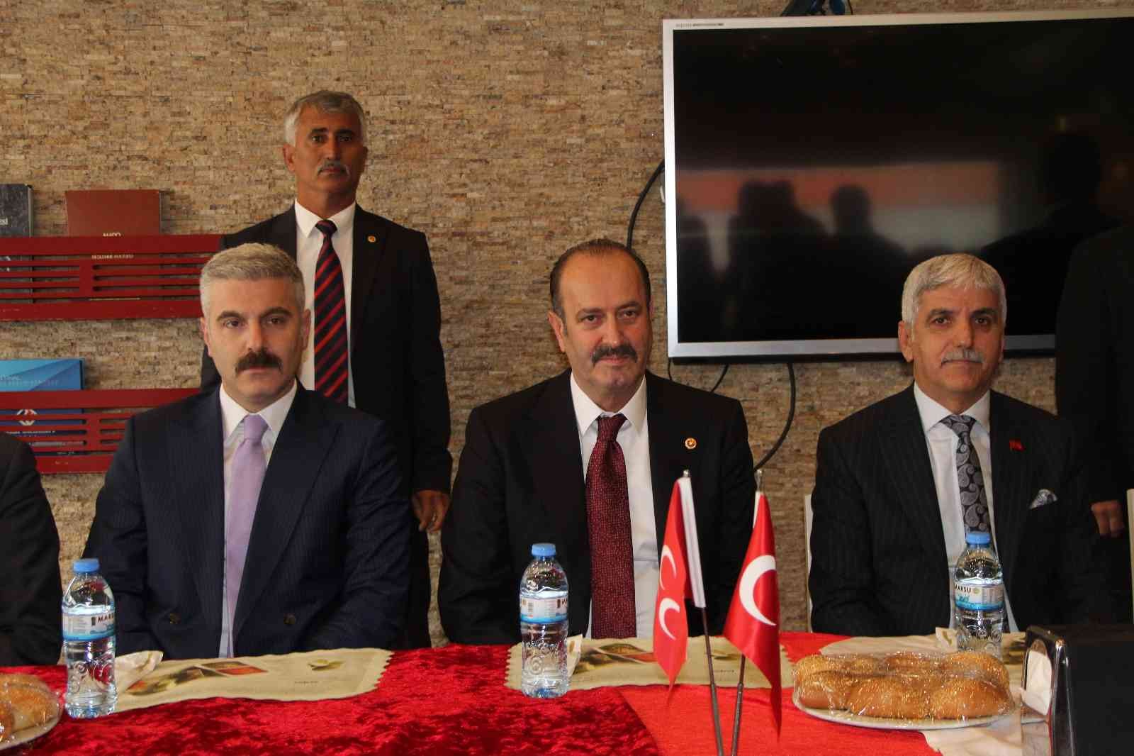 MHP MYK üyesi Osmanağaoğlu: “Kürt kökenli kardeşlerim, milletimizin kopmaz birer mensubudur” #batman