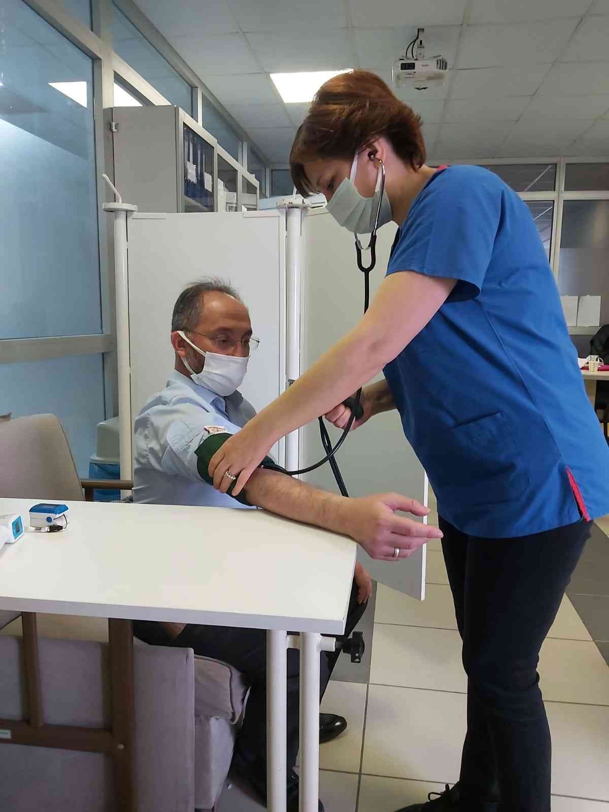Bolu’da 100’üncü Turkovac gönüllüsü aşısını oldu #bolu