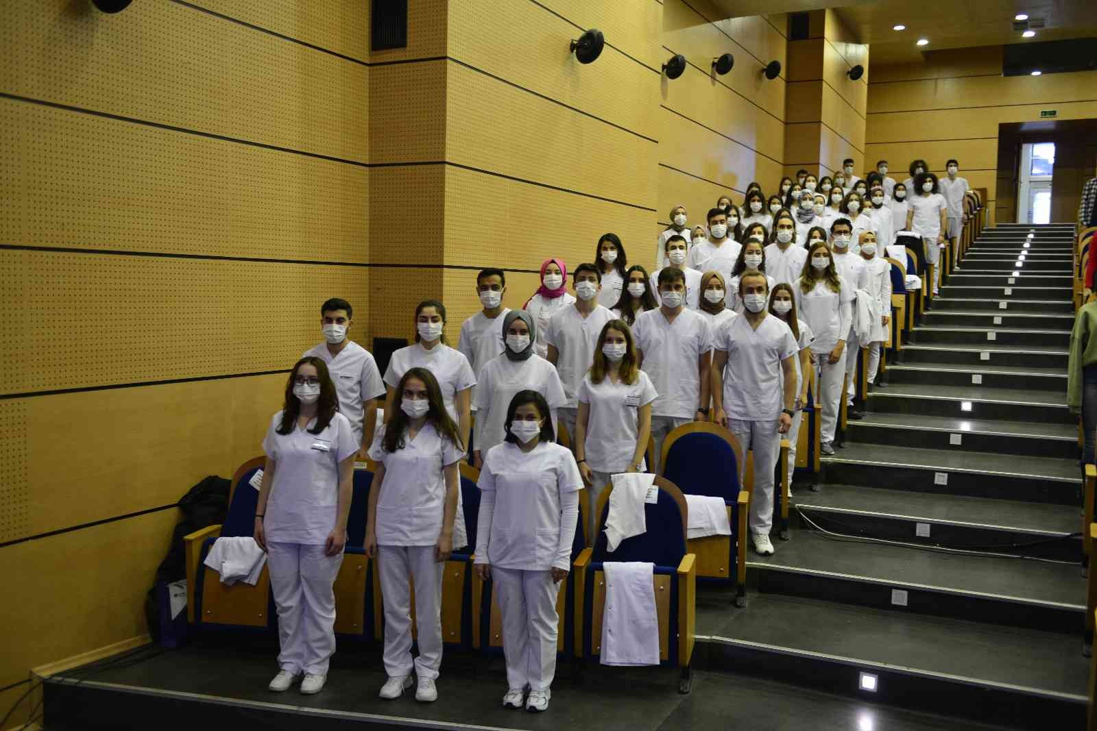 Diş Hekimliği öğrencilerine beyaz önlük giyme töreni yapıldı #zonguldak