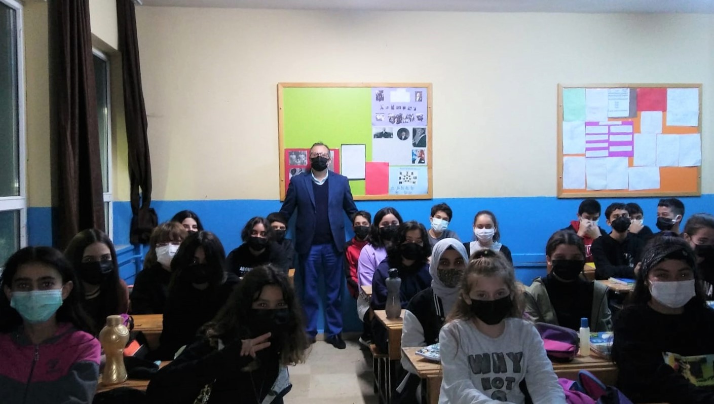 7. sınıf öğrencilerinden LÖSEÇ-DER’e anlamlı destek #izmir