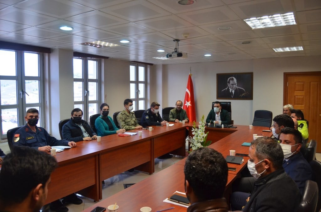 Refahiye’de “Kış Tedbirleri Toplantısı” yapıldı #erzincan