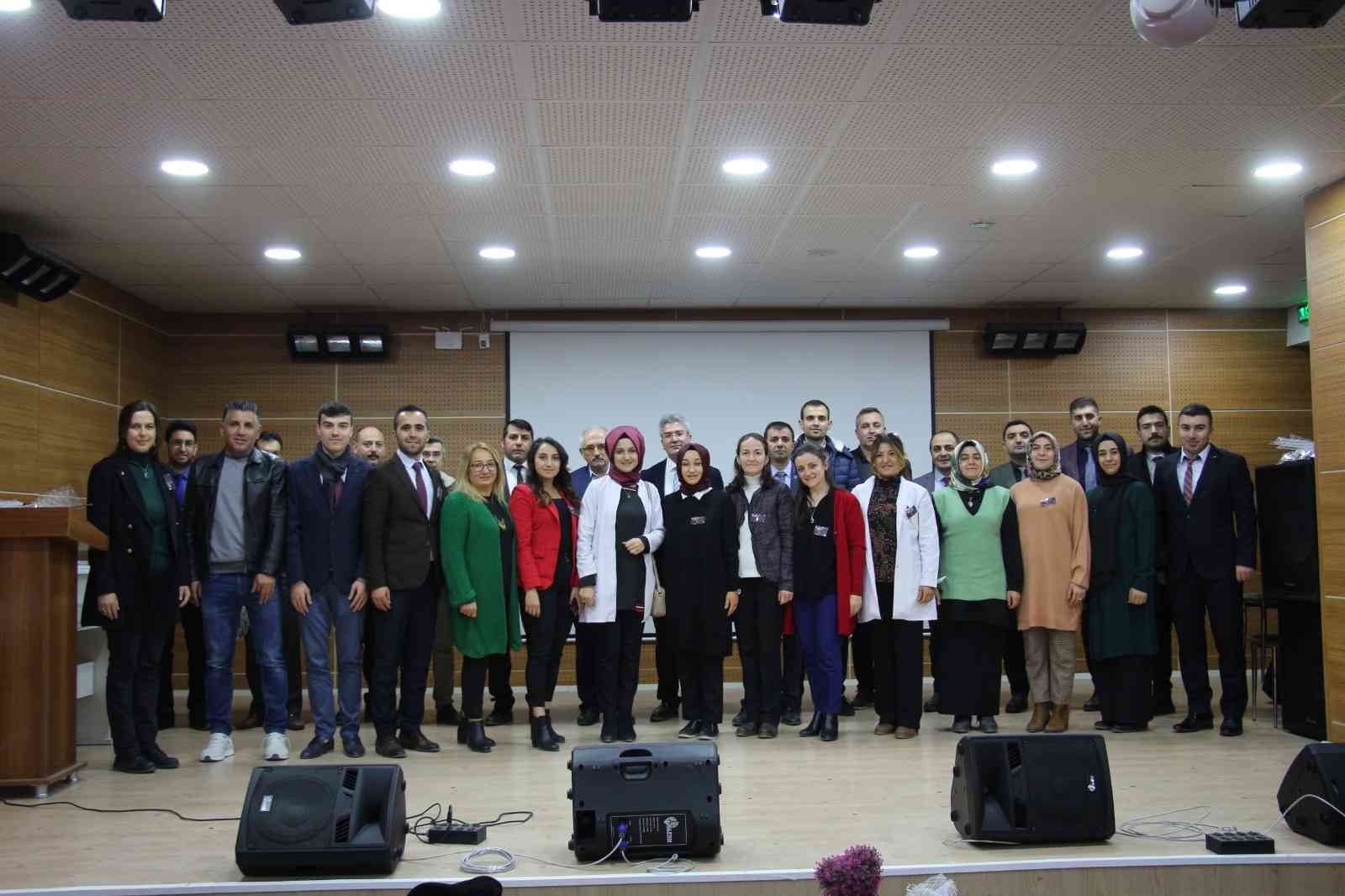 Oltu Mehmet Akif Ersoy İlkokulu&#39;ndan Öğretmenler Günü&#39;ne yakışır kutlama -  Erzurum Haberleri