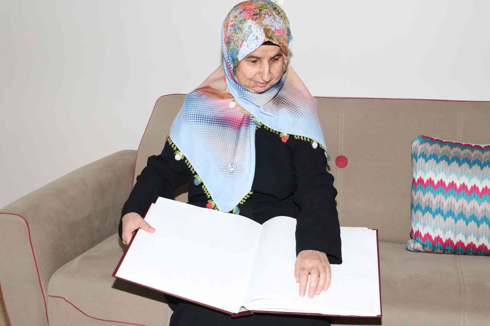 Diyarbakır’da doğuştan görme engelli kadının örnek yaşam çabası ve azmi #diyarbakir