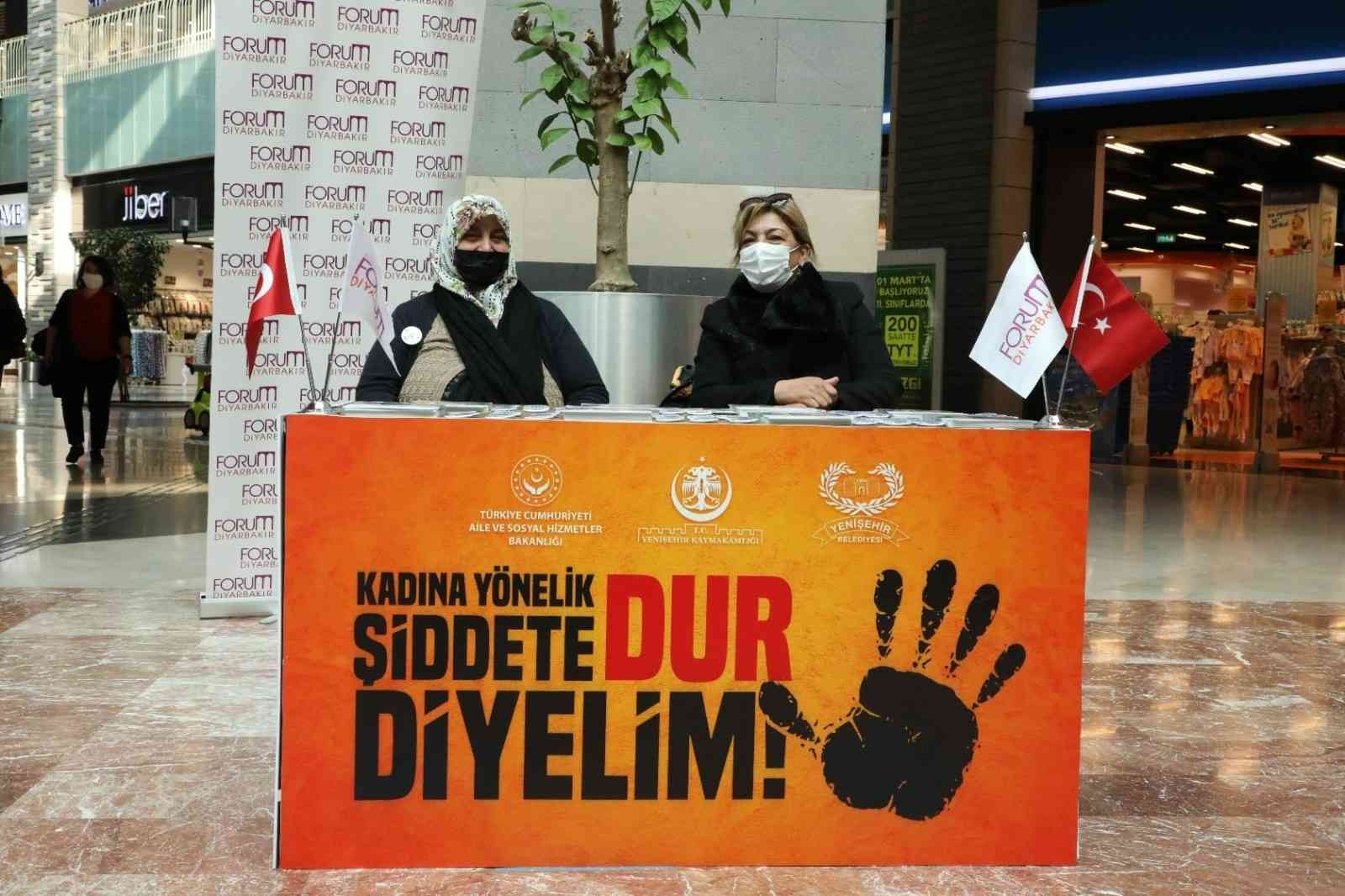 Yenişehir Belediyesi kadına yönelik şiddeti önleme farkındalık etkinliği düzenledi #diyarbakir