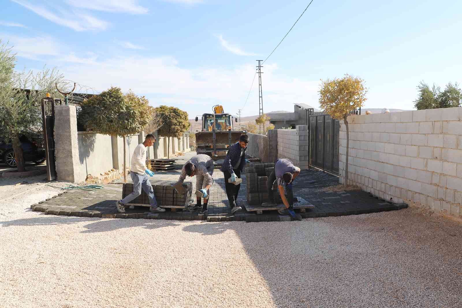 Şehitkamil’de kırsal mahallere kilit parke taşı #gaziantep