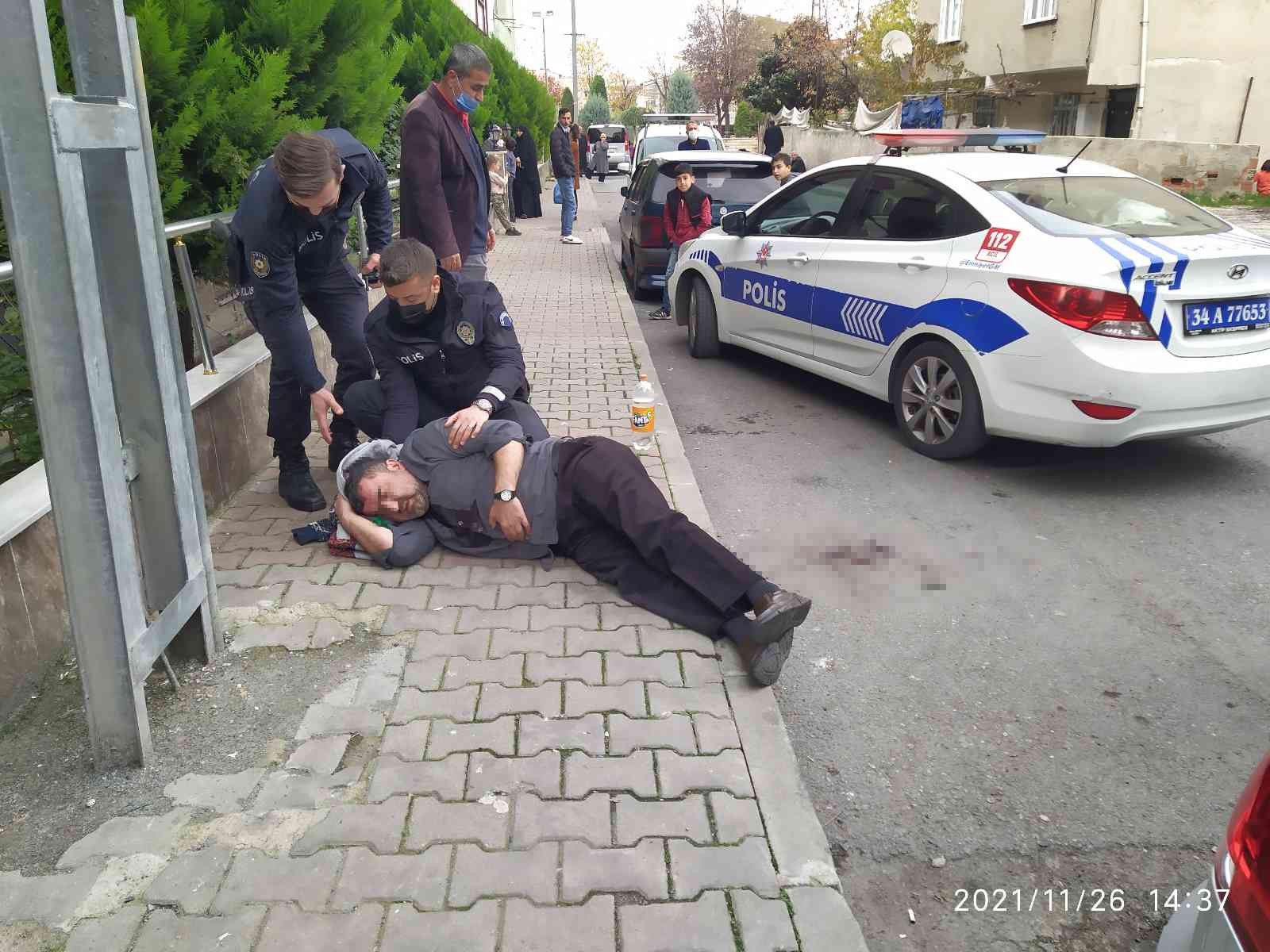 Küçükçekmece’de büyü yaptı iddiasıyla adamı beyzbol sopası ile dövdüler #istanbul