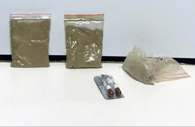 Şüphe üzerine durdurulan ticari taksiden eroin çıktı