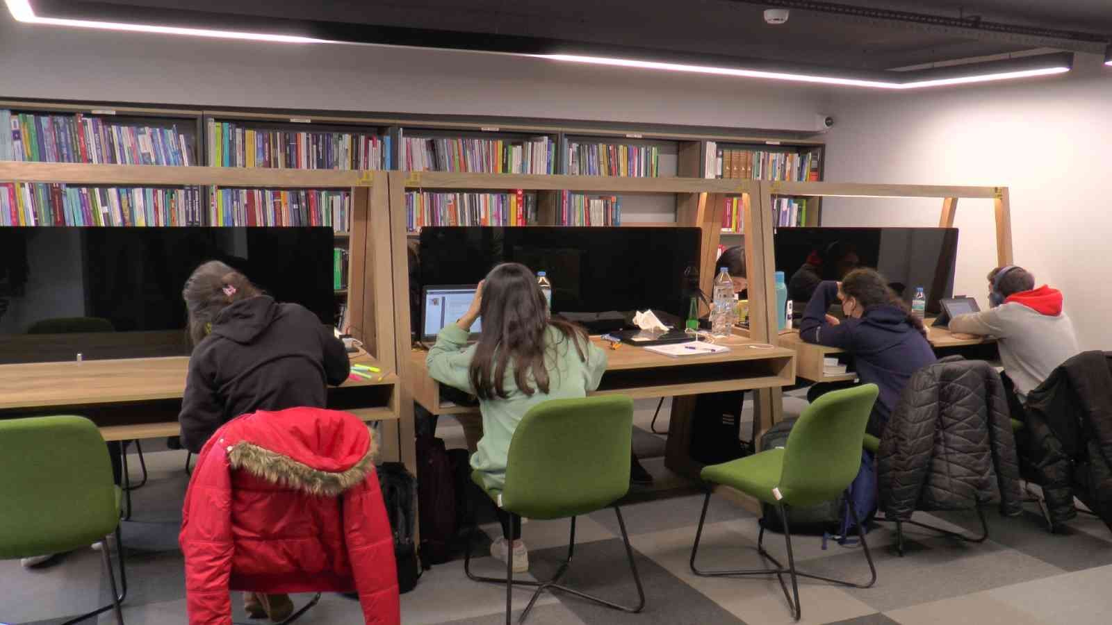 Talas’ta kütüphanelere yoğun ilgi #kayseri