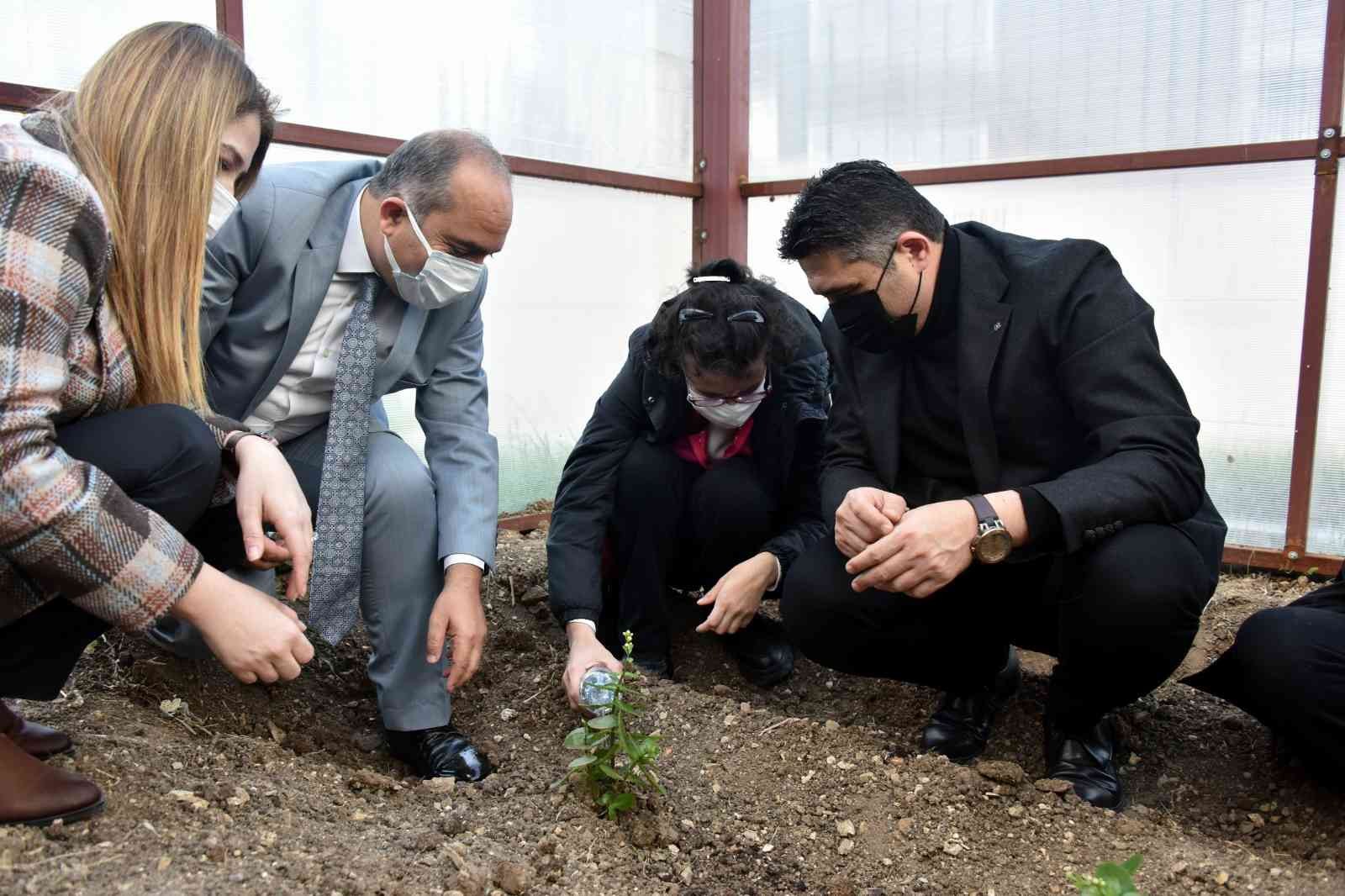 Aliağa’da ‘Okul Bahçemi Paylaşıyorum’ etkinliği #izmir