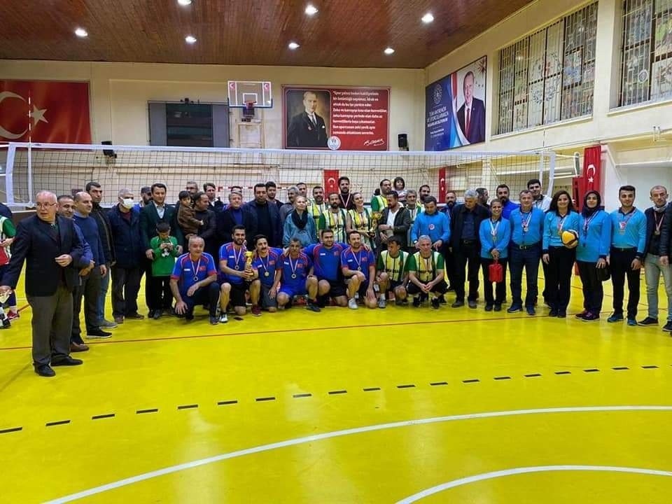 Öğretmenler günü voleybol turnuvası tamamlandı #adiyaman