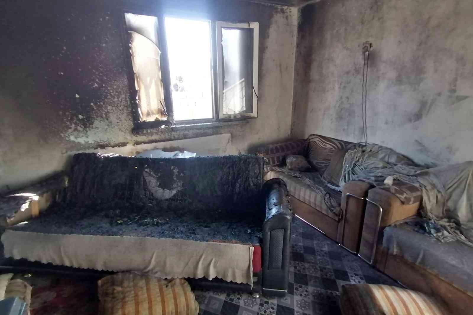 Erzincan’da ev yangını #erzincan