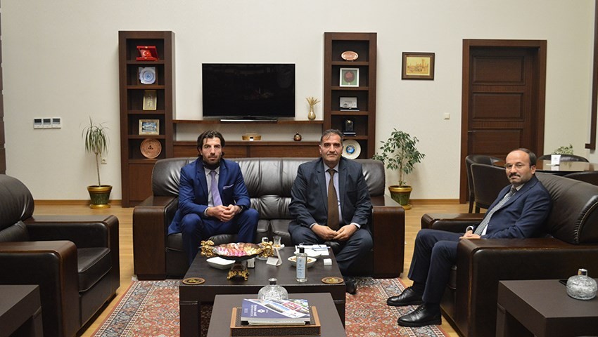 Erzurum Kent Konseyi Engelliler Meclisi Başkanı’ndan Rektör Çakmak’a ziyaret #erzurum