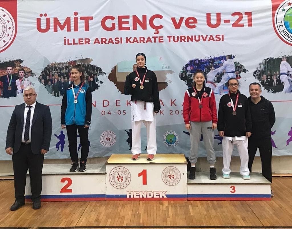 Karate Turnuvasında Büyükşehir’den 6 madalya #sakarya
