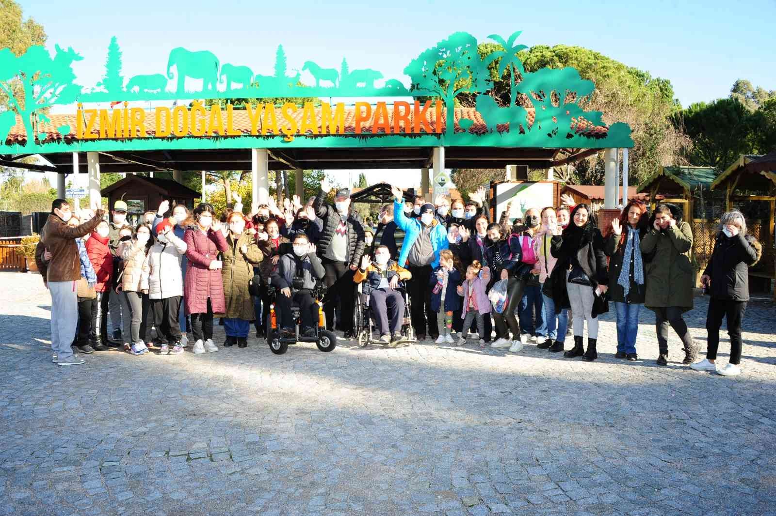Balçovalı engelli çocuklar Doğal Yaşam Parkını gezdi #izmir