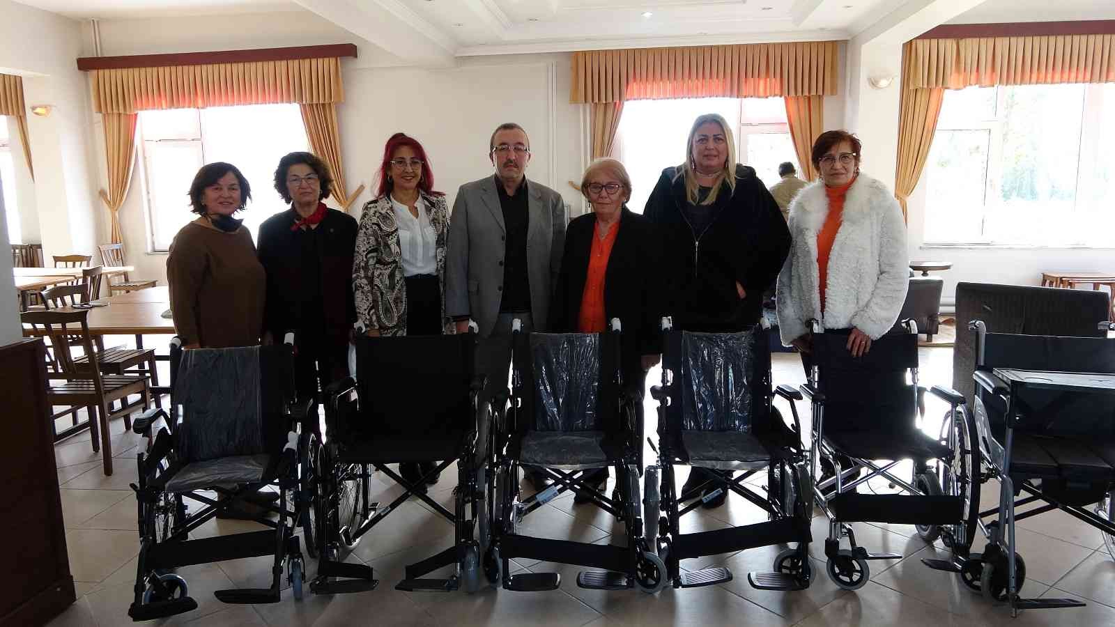 Türk Kadınlar Birliği’nden engellilere 6 adet tekerlekli sandalye #ordu