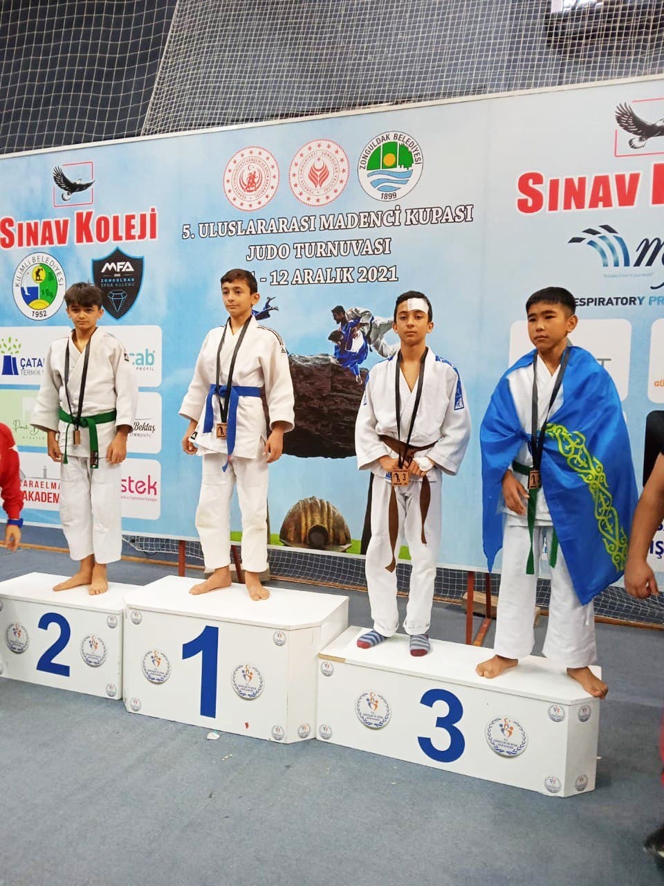 Büyükşehir judocuları Zonguldak’tan başarıyla döndü #sakarya