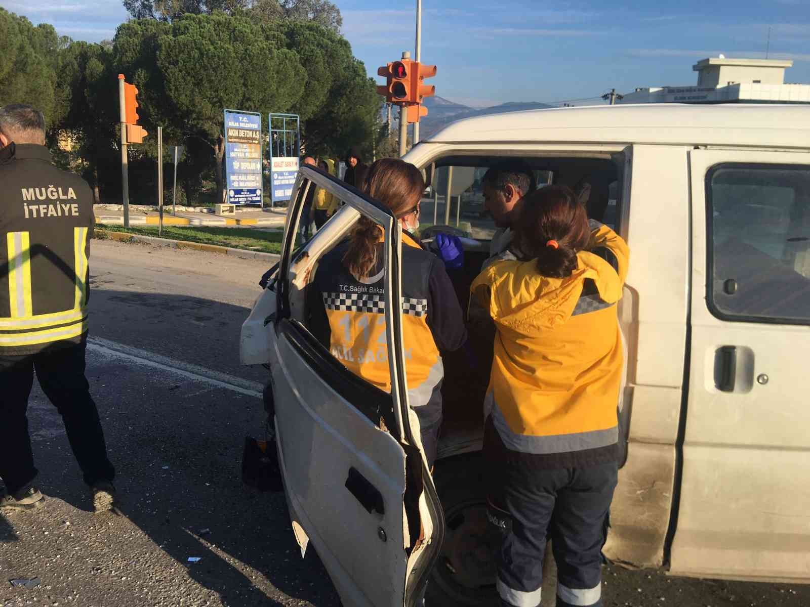 Milas’ta trafik kazası: 1 yaralı #mugla