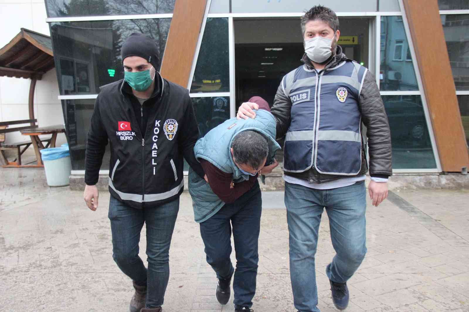 Vatandaşın 100 bin TL’sini çalan kapkaççılar tutuklandı #kocaeli