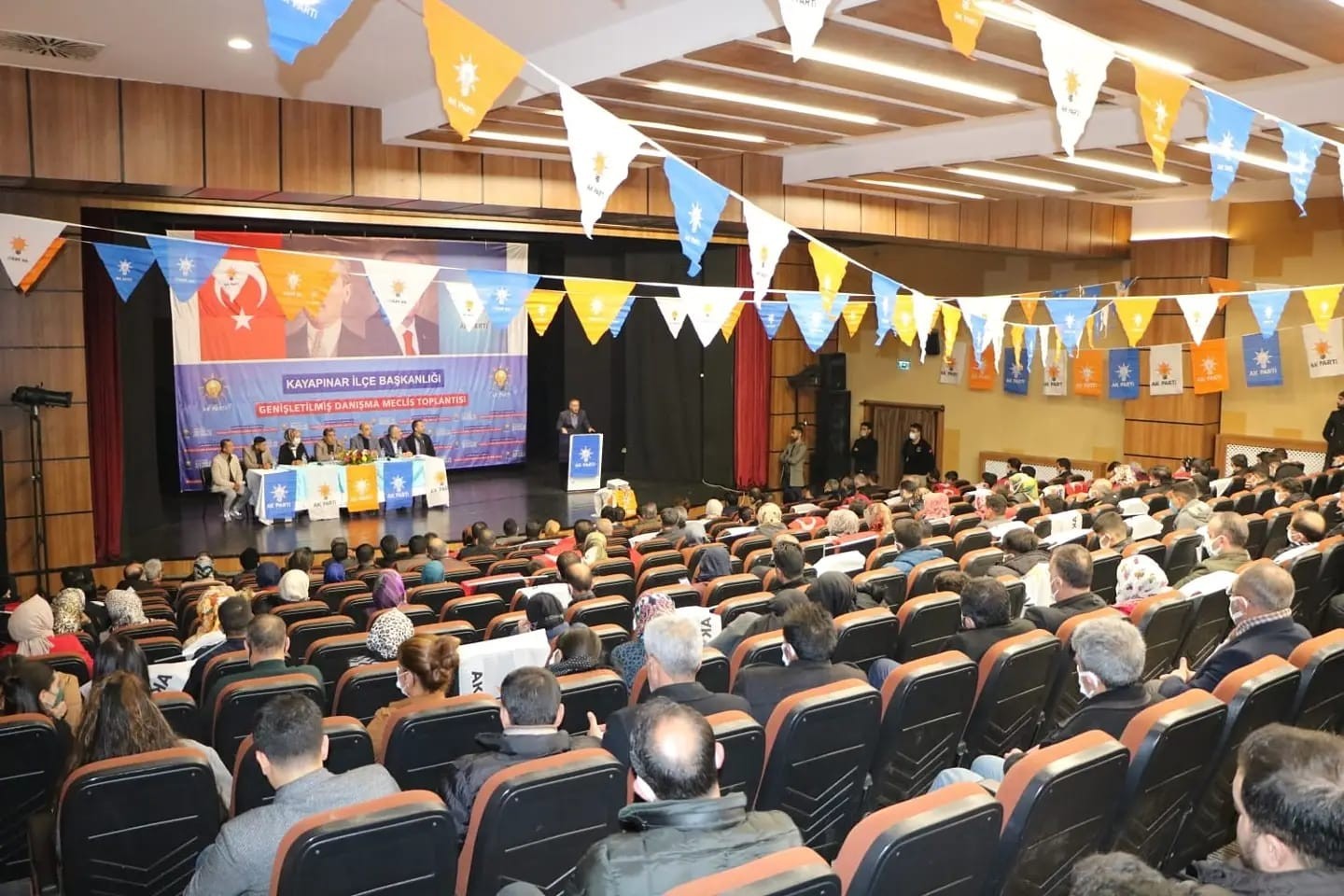 AK Parti Kayapınar ilçe danışma meclisi toplantısını gerçekleştirdi #diyarbakir