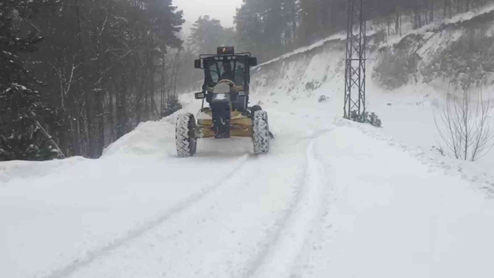 Kütahya’da karla mücadele çalışmaları #kutahya