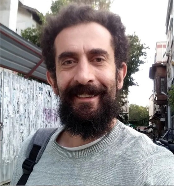 Sanatçı İzzet Altınmeşe’nin oğlu hayatını kaybetti #mersin