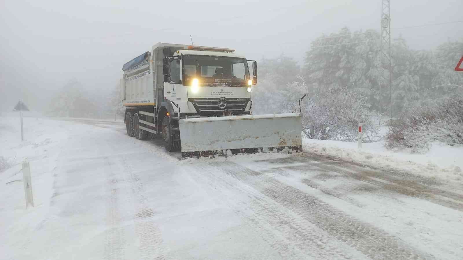 İzmir’de karla mücadele çalışmaları başladı #izmir