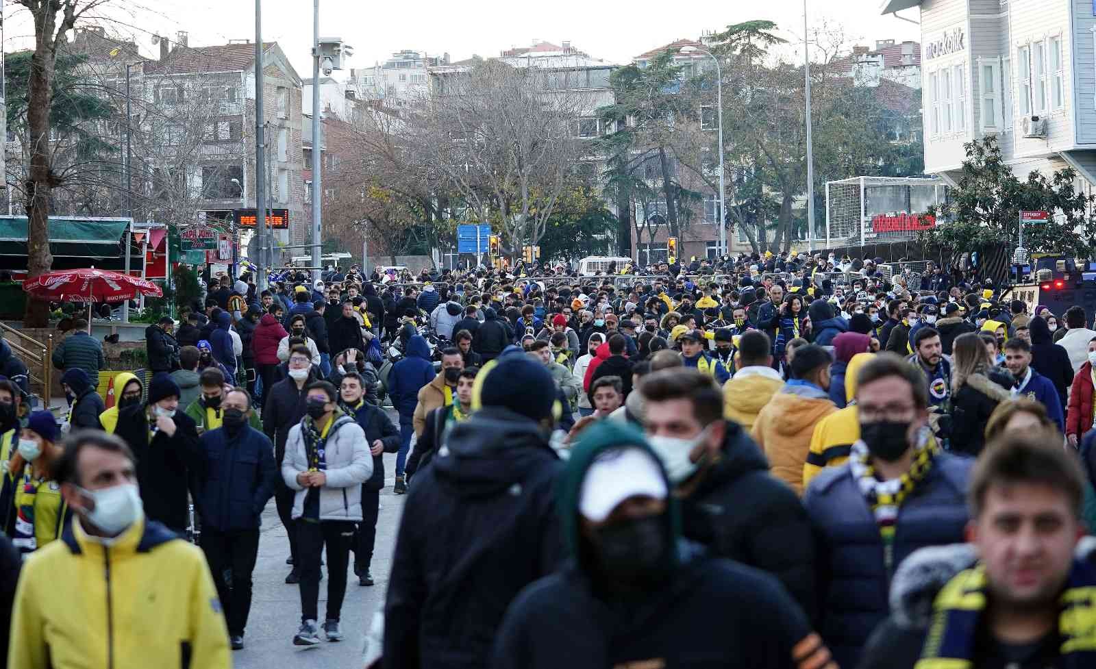 Spor Toto Süper Lig: Fenerbahçe: 1 - Beşiktaş: 0 (Maç devam ediyor) #istanbul