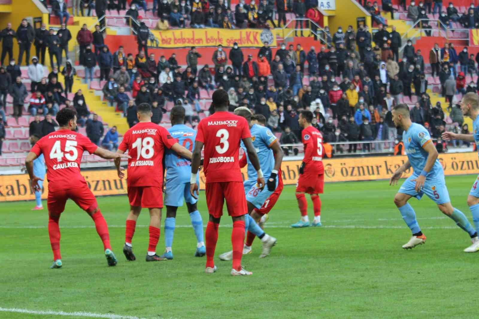 Spor Toto Süper Lig: Kayserispor: 0 - Gaziantep FK: 0 (İlk yarı) #kayseri