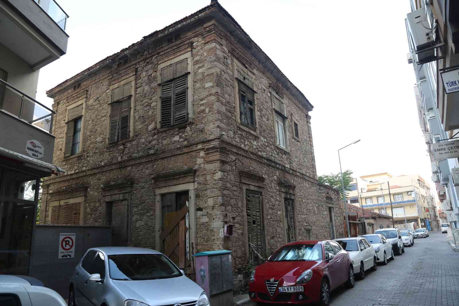 Gaziemir’in en eski yapısı valilik-belediye iş birliğinde yenilenecek #izmir