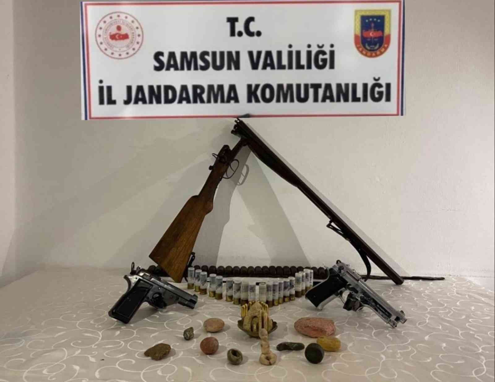 Samsun’da kaçak silah operasyonu