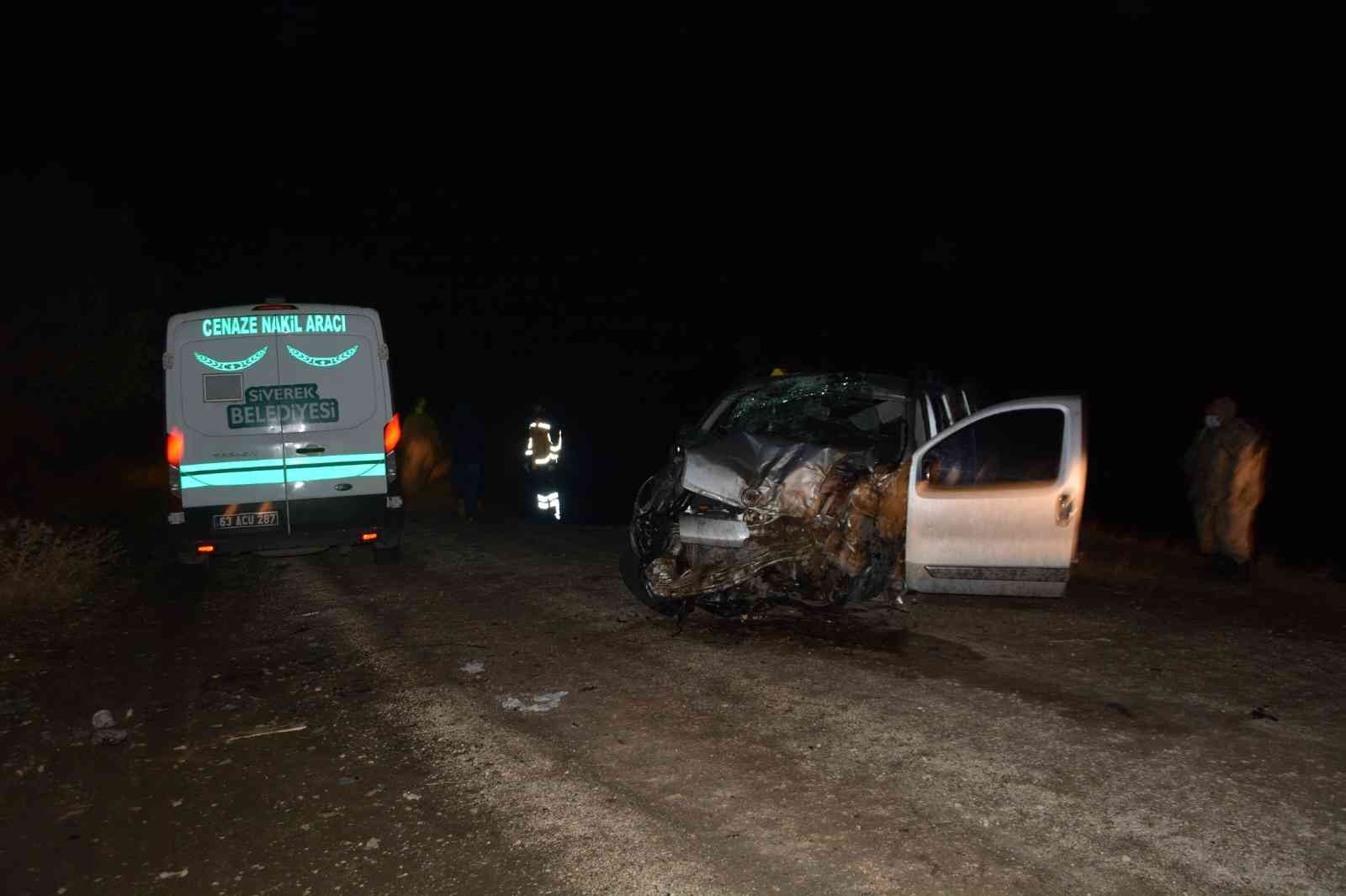 Siverek’te hafif ticari araç uçuruma düştü: 1’i bebek 2 ölü, 6 yaralı #sanliurfa