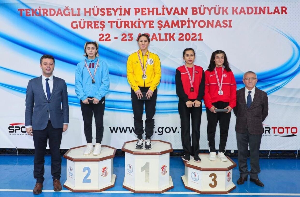 Bartın Üniversitesi öğrencisi Zeynep Yetgil, Türkiye Şampiyonu oldu #bartin
