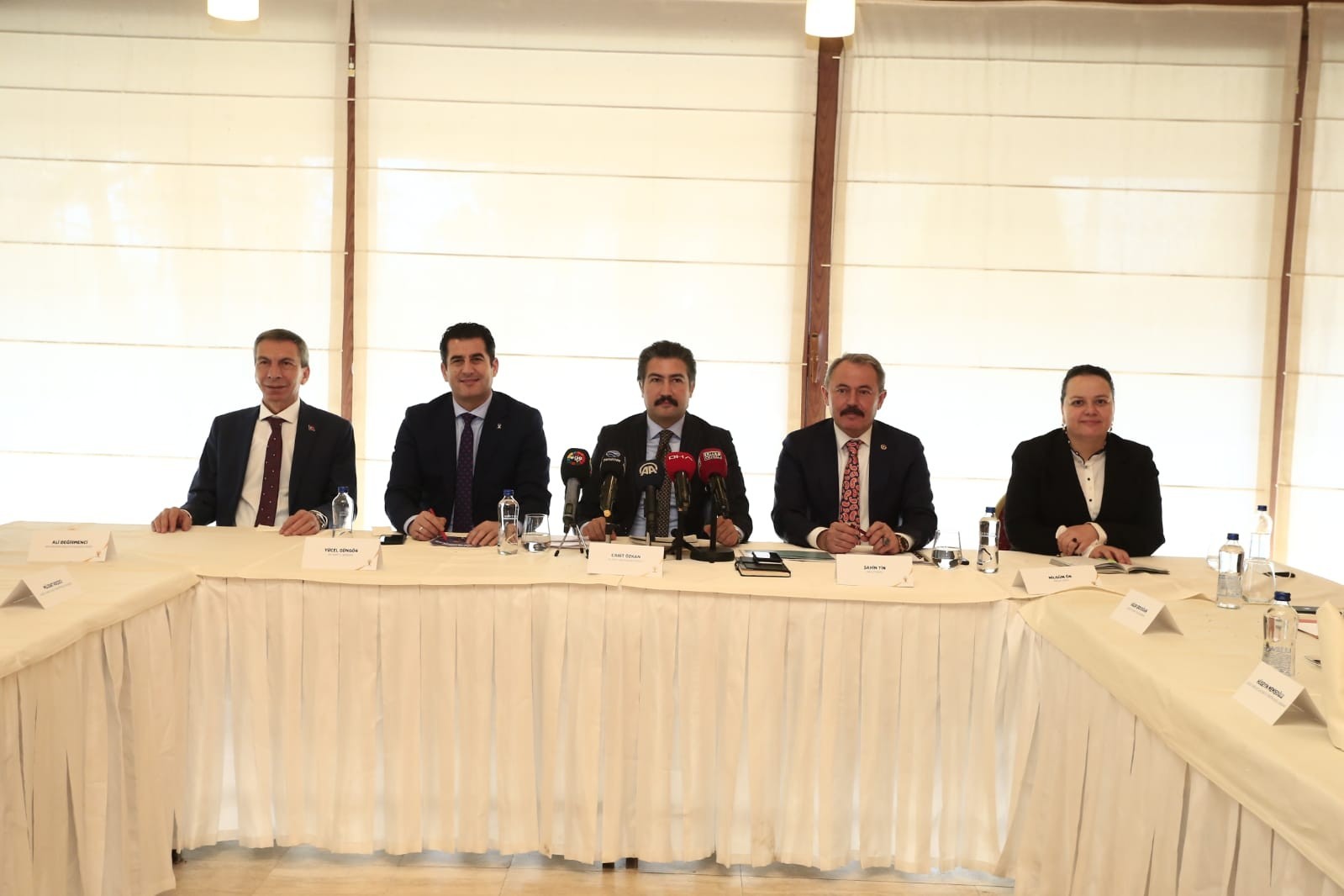Denizli’de AK Parti Türkiye’nin yeni ekonomi modeli için Oda ve STK’larla buluştu #denizli