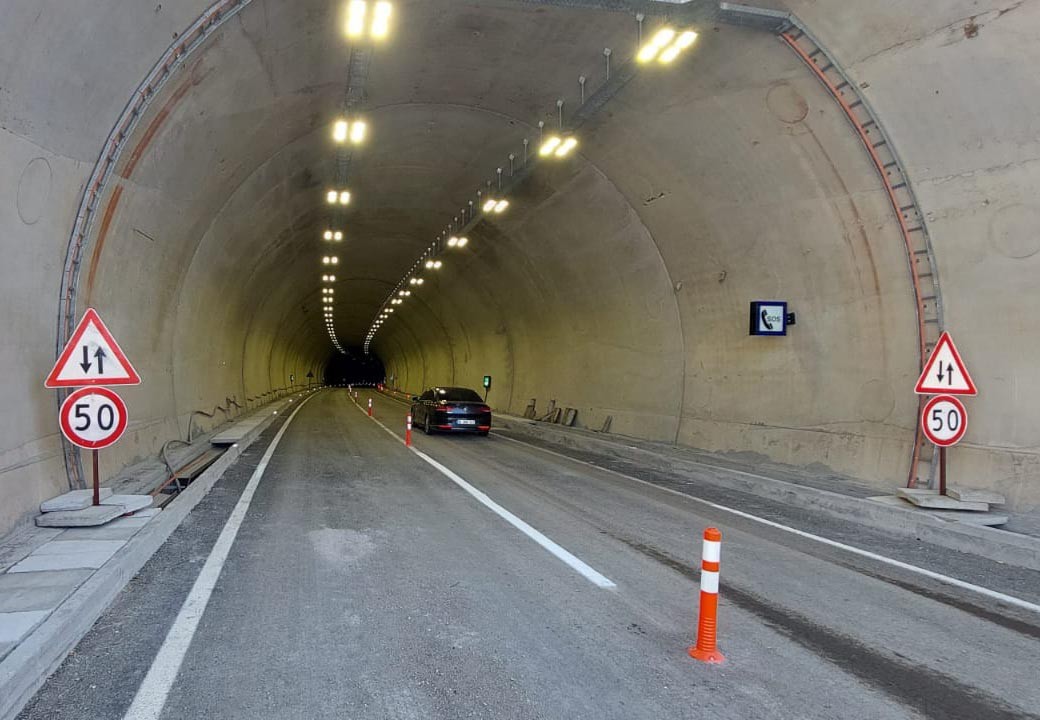 Eğribel Tünelinin bir tüpü ulaşıma açıldı #giresun