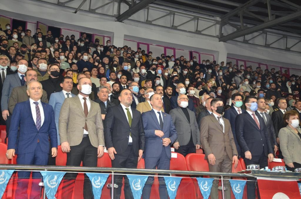 Özçelik İş Sendikası Genel Başkan Yardımcısı Akyel Türk Gençliği Şöleni’ne katıldı #karabuk