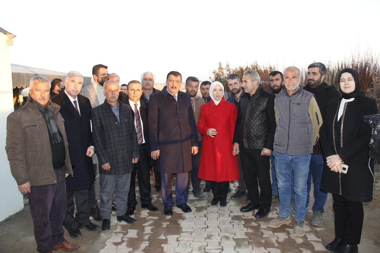Başkan Gürkan ile AK Partililer, fidancılar esnaflarını ziyaret etti #malatya