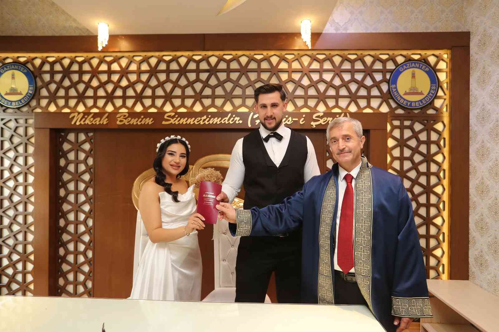 Yılın en son nikahını Tahmazoğlu kıydı #gaziantep