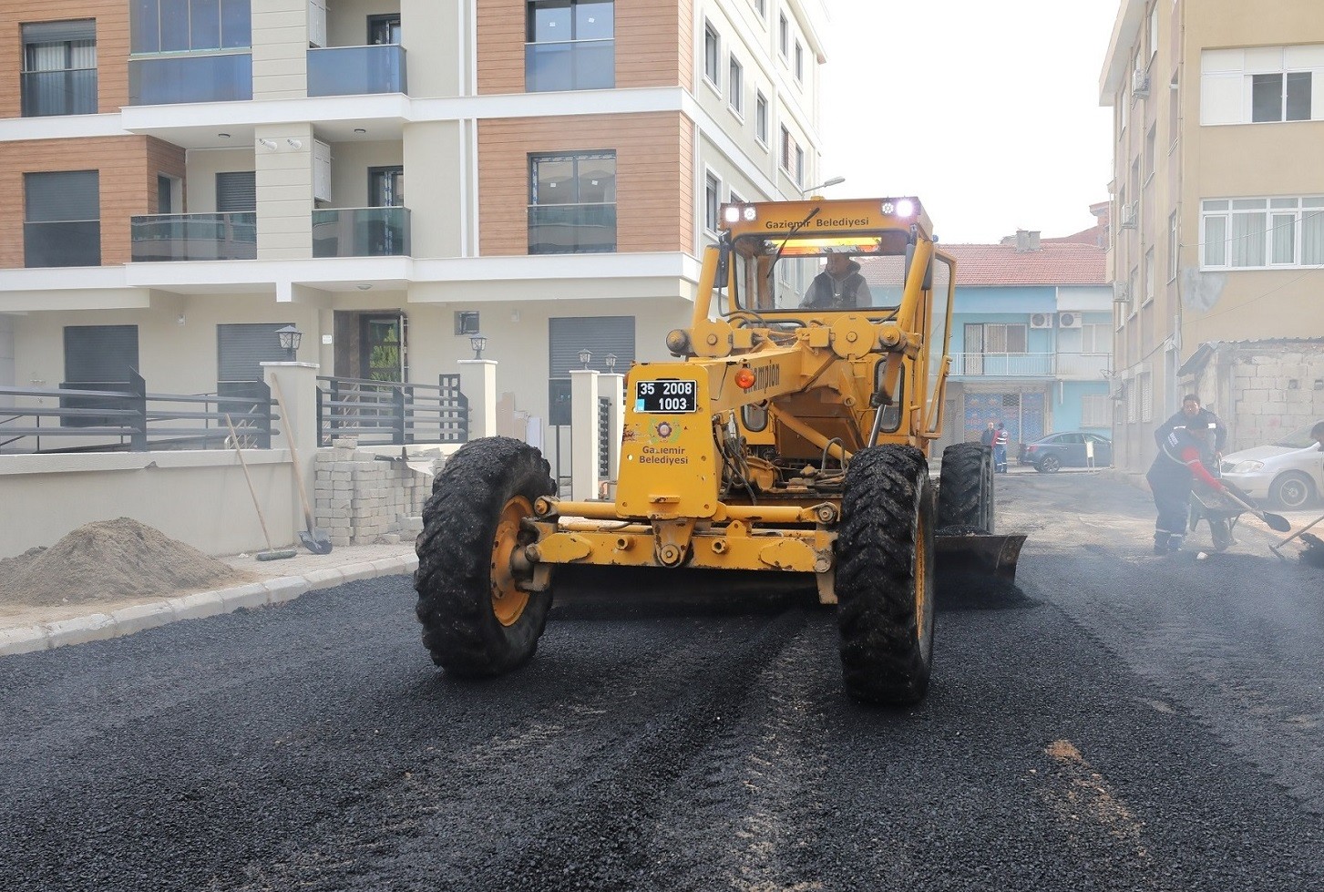 Gaziemir’de 2021 yılında 2 bin 500 ton asfalt serildi #izmir