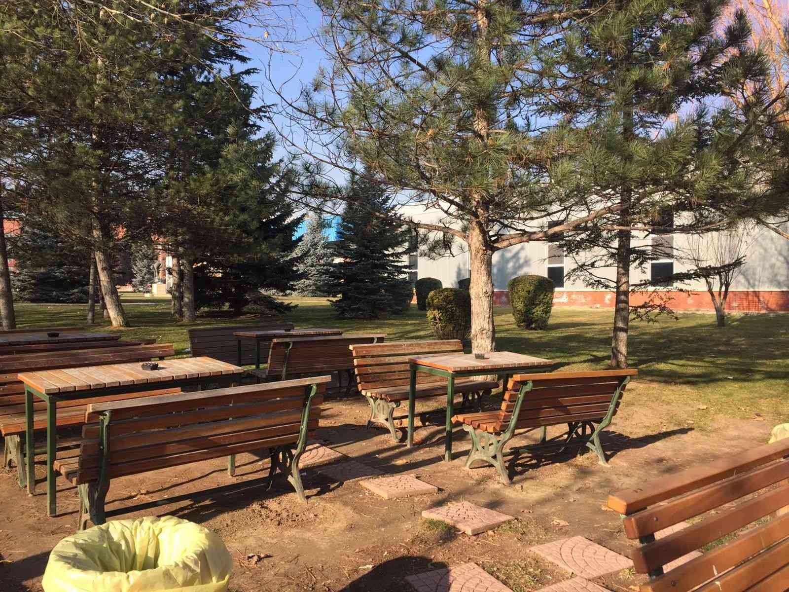 Eğitim öğretimde yılın son günü Anadolu Üniversitesi Kampüsü boş kaldı #eskisehir