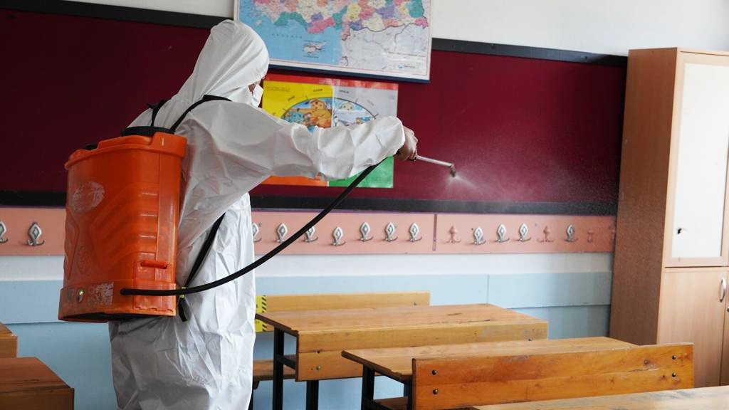 Keçiören’deki okullar ‘Omicron’a karşı dezenfekte edildi #ankara