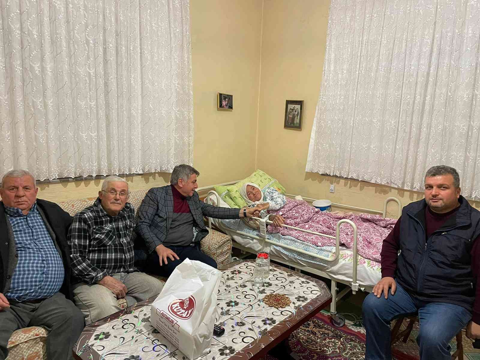 Başkan Aydın yeni yıla hasta ve yaşlılarla birlikte girdi #zonguldak