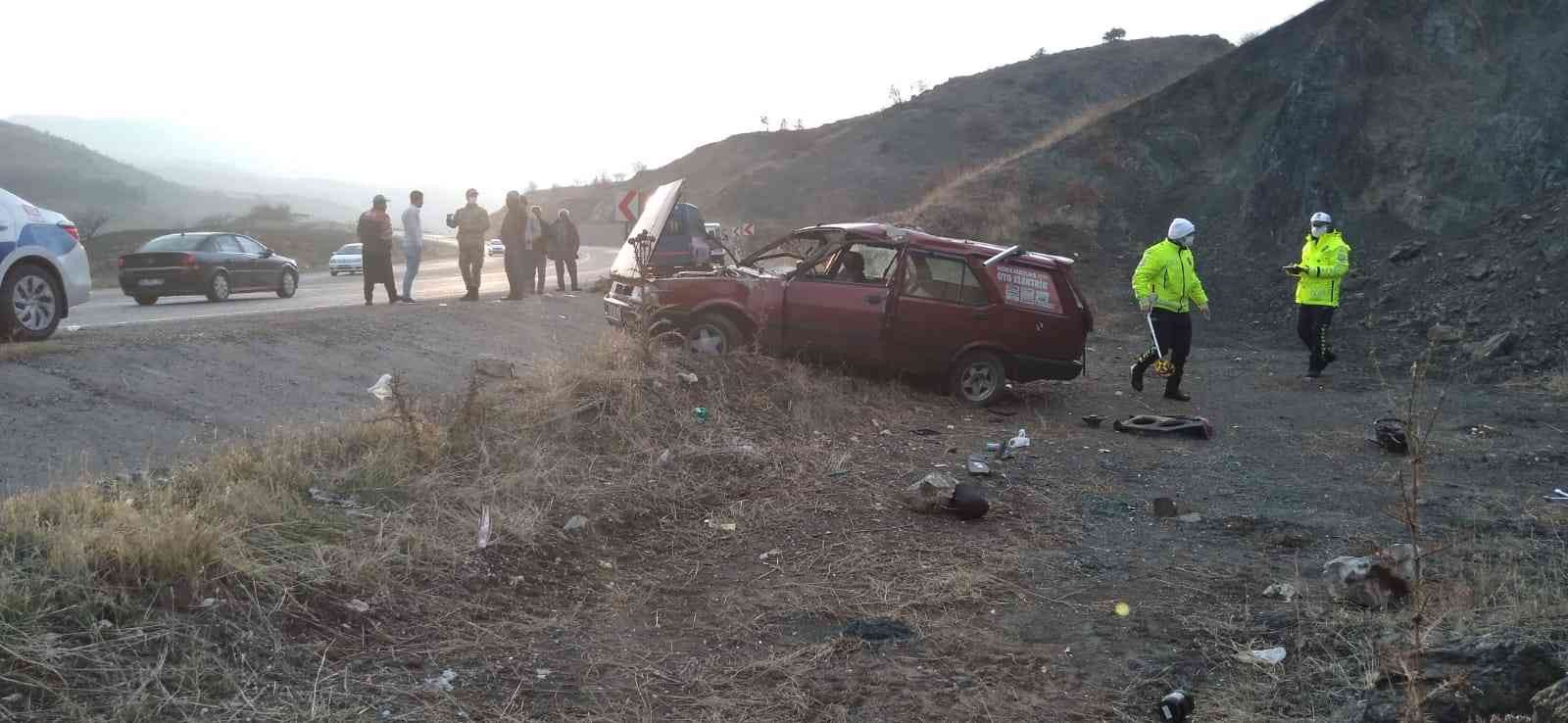 Kontrolden çıkan otomobil takla attı: 3 yaralı #adiyaman
