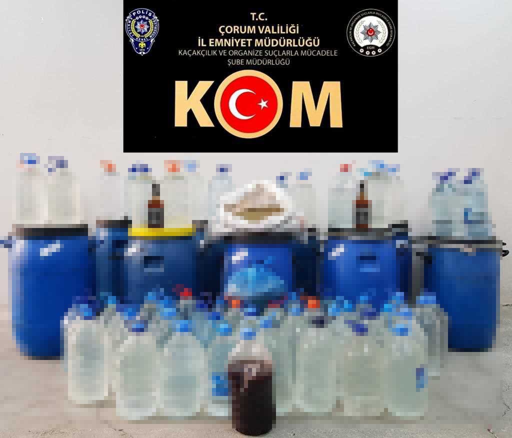 Çorum’da 43 ayrı operasyonda binlerce litre kaçak ve sahte alkol ele geçirildi #corum