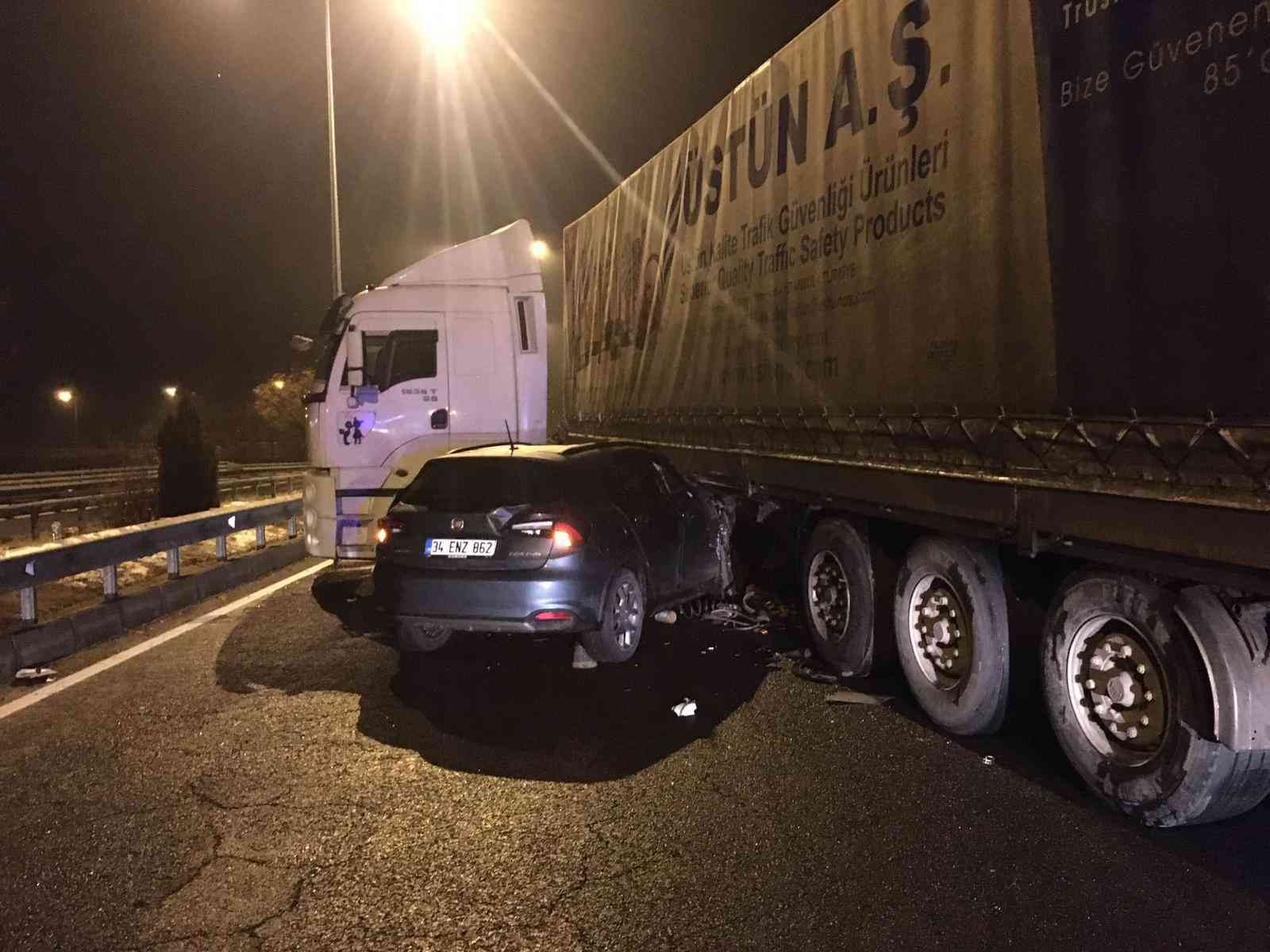 Elazığ’da buzlanma kazaları da beraberinde getirdi: 9 yaralı