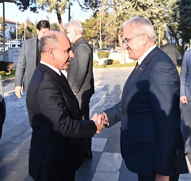Emniyet Genel Müdürü Mehmet Aktaş’tan Vali Karaloğlu’na ziyaret #diyarbakir