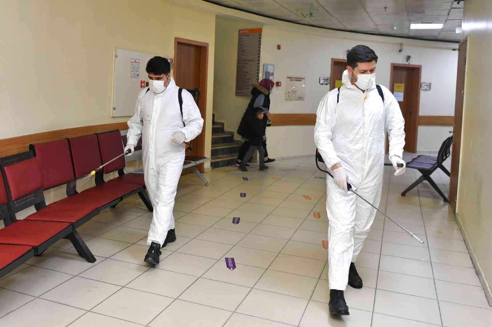 Esenyurt Belediyesi, Korona virüs’e karşı dezenfeksiyon çalışmalarını sürdürüyor #istanbul