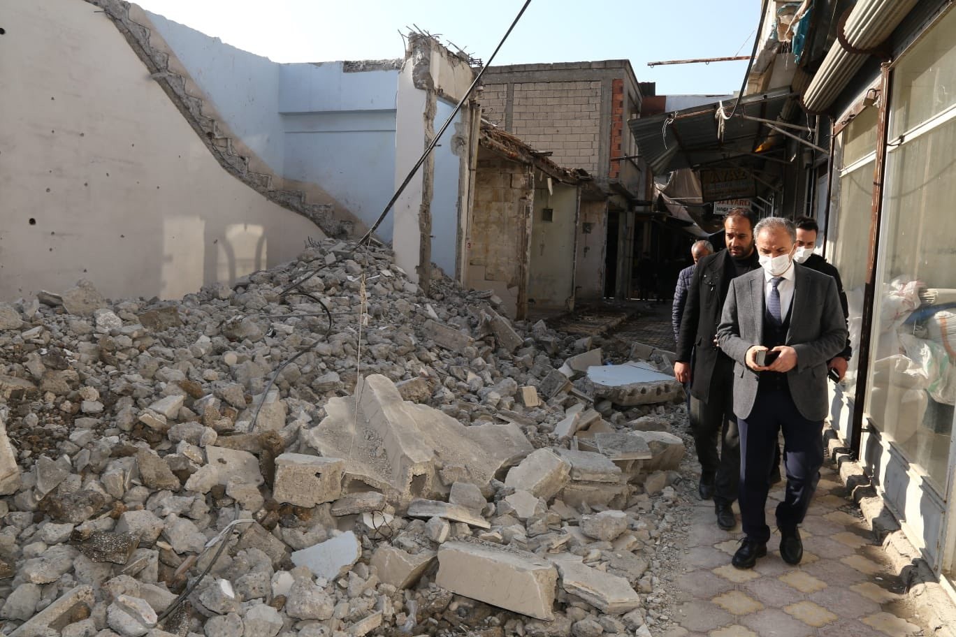 Başkan Kılınç, tarihi çarşıdaki restorasyon çalışmalarını inceledi #adiyaman