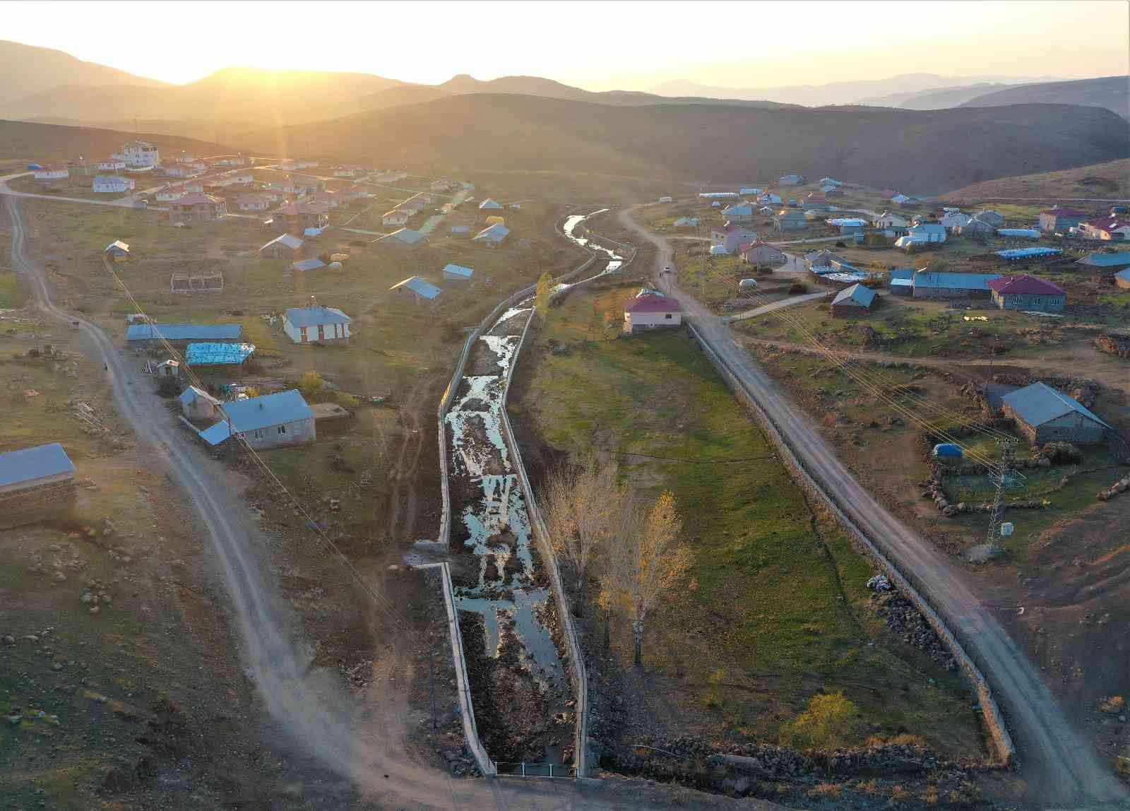 Solhan’da taşkın koruma tesisi tamamlandı